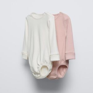 NWT Zara 1-3m pack of two ribbed bodysuits